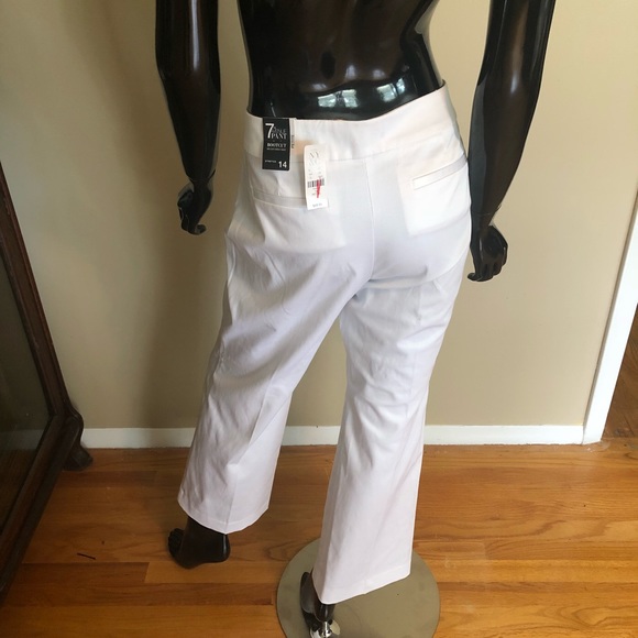 7th Avenue NYC Petite Pants Bootcut, 14P - Picture 3 of 3